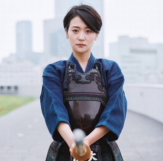 森葉子アナの剣道着姿が可愛い 画像 アナウンサー姿も綺麗です ネットブレイク