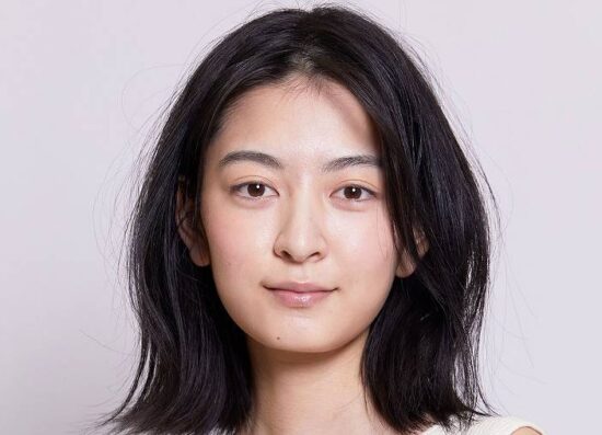 成田愛純がかわいい 小顔でスタイル抜群8 5頭身の画像と経歴が意外 ネットブレイク