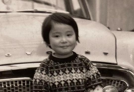 安藤優子,若い頃,かわいい,幼児期